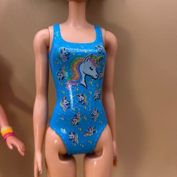 Lot of 2 Barbie Dolls Color Reveal Unicorn Teal and Barbie Sweetheart Pre-loved - Picture 8 of 13